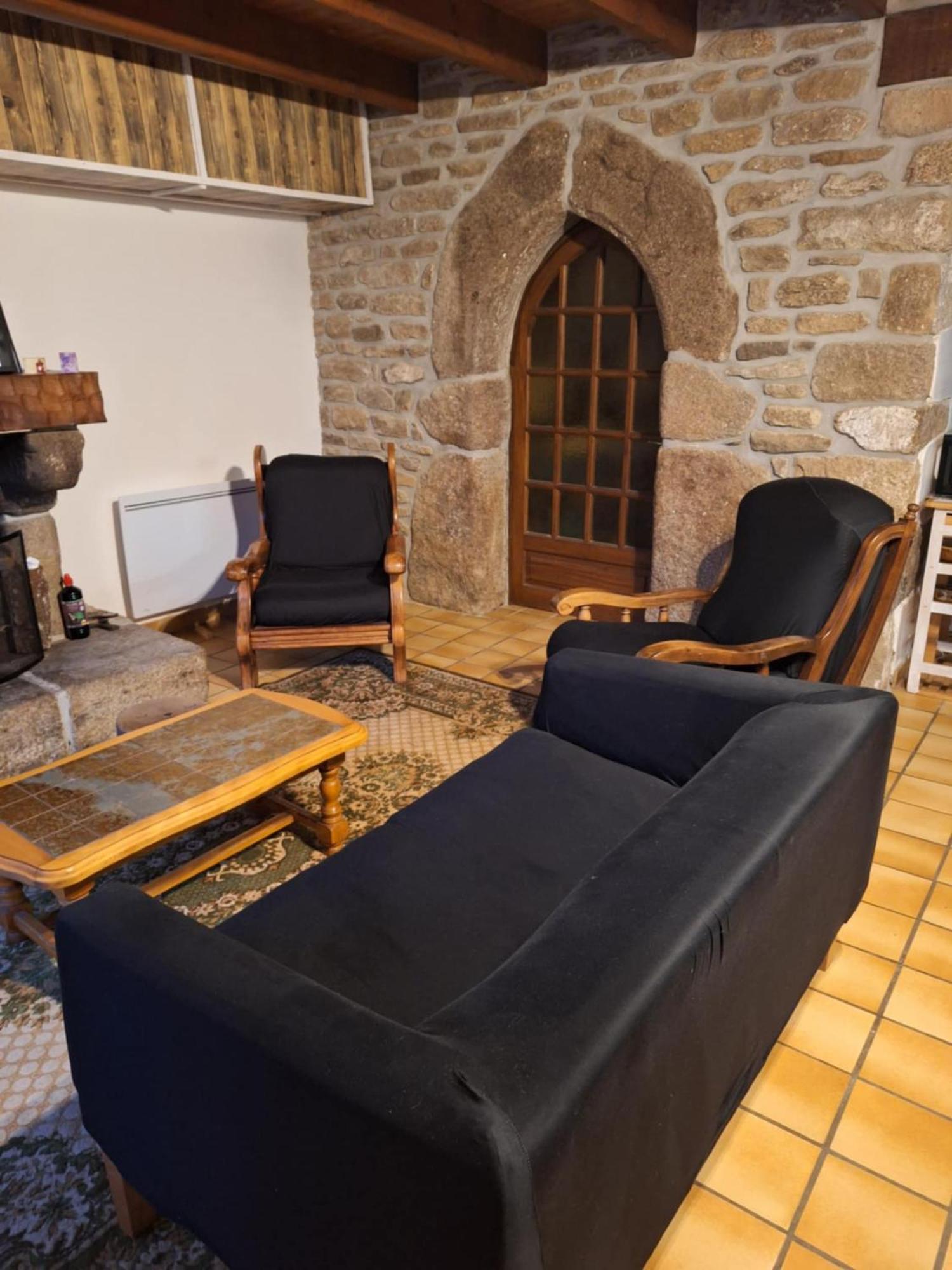 Gite Des Monts D'Arree La Feuillee ภายนอก รูปภาพ
